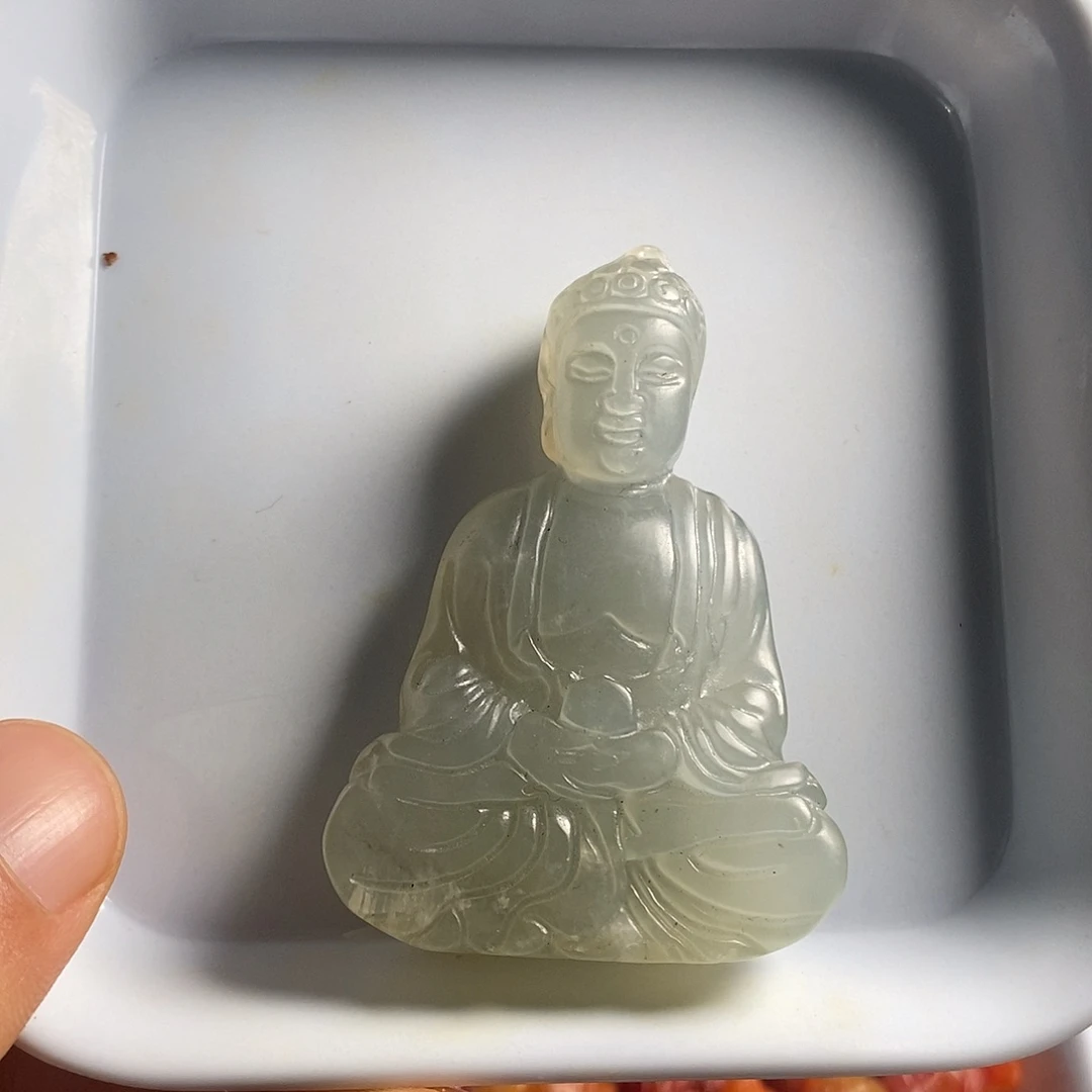 未镶嵌岫岩老玉（透闪石质玉）挂件