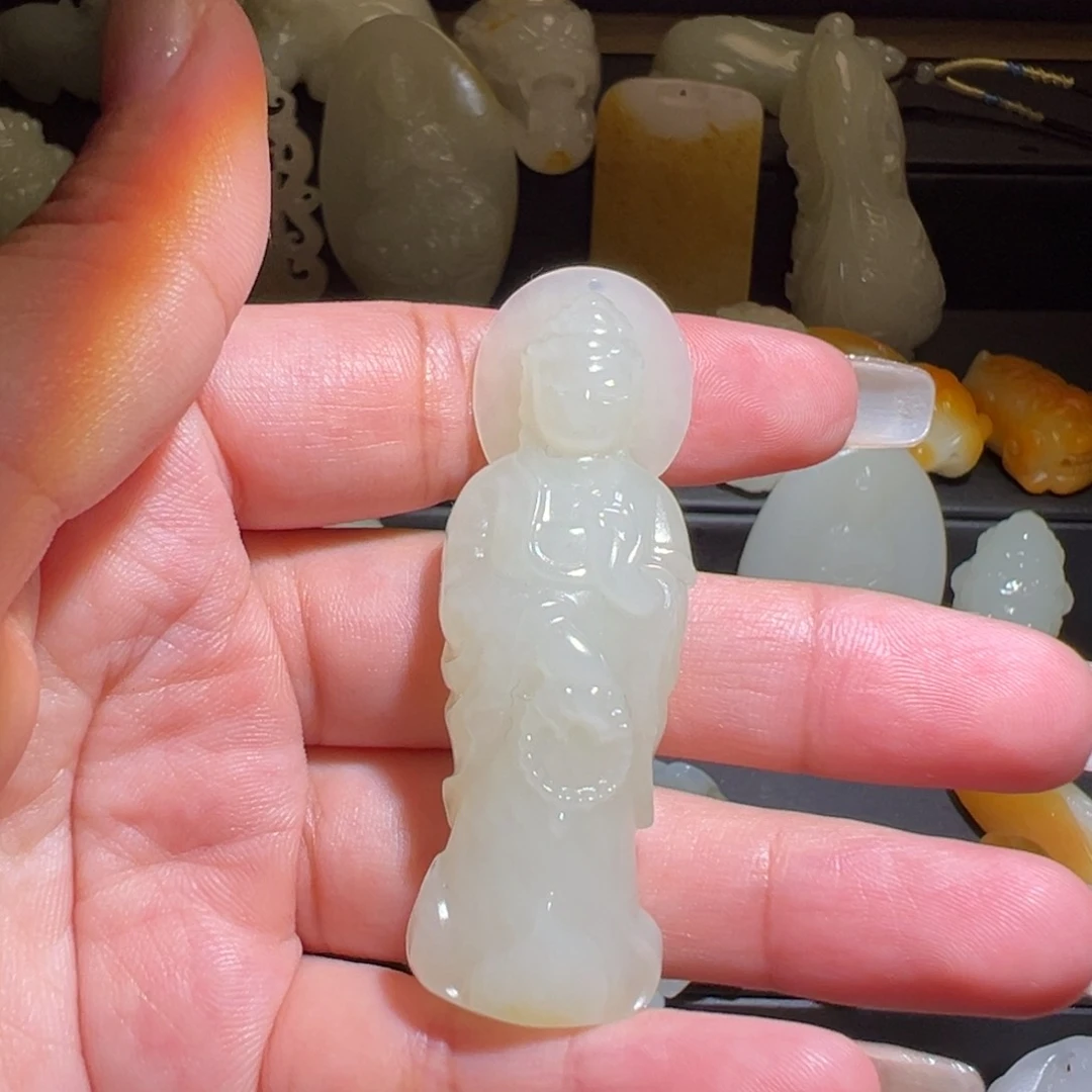 颈饰未镶嵌和田玉巧*