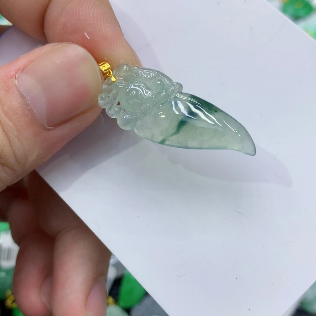 翡翠18K金镶嵌颈饰翡翠