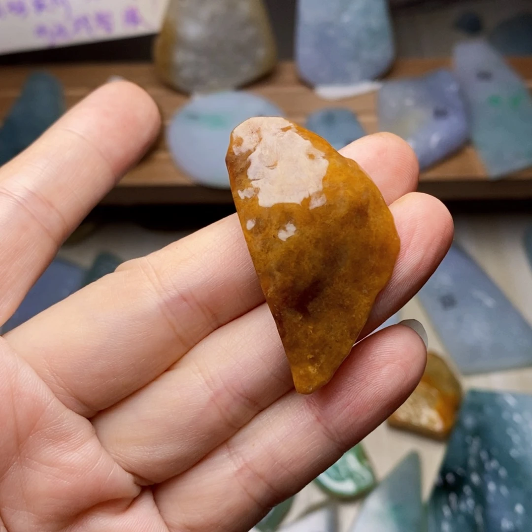 翡翠未镶嵌颈饰天然