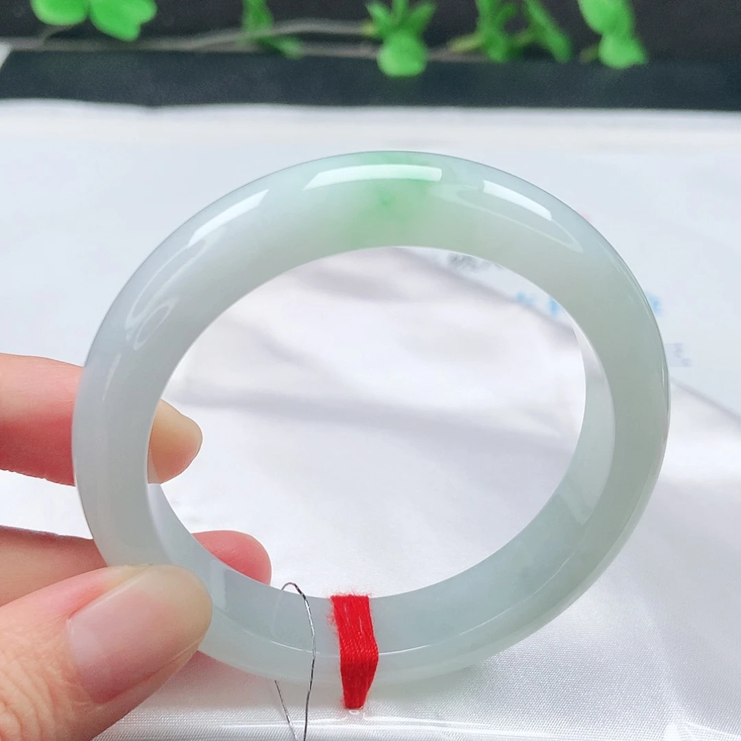 翡翠未镶嵌手镯54圈