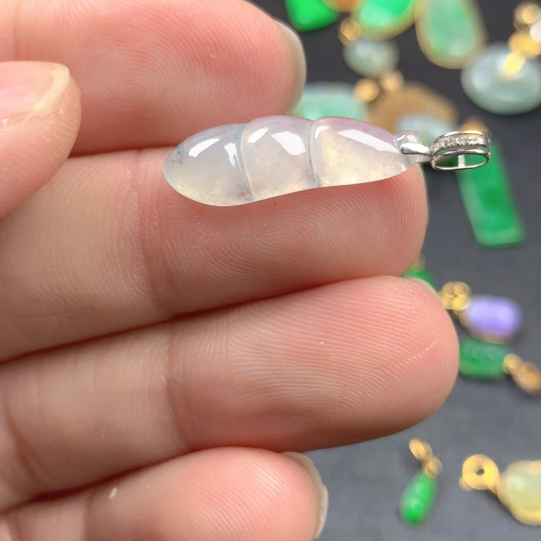 【闪购商品】颈饰18K金镶嵌翡翠翡翠