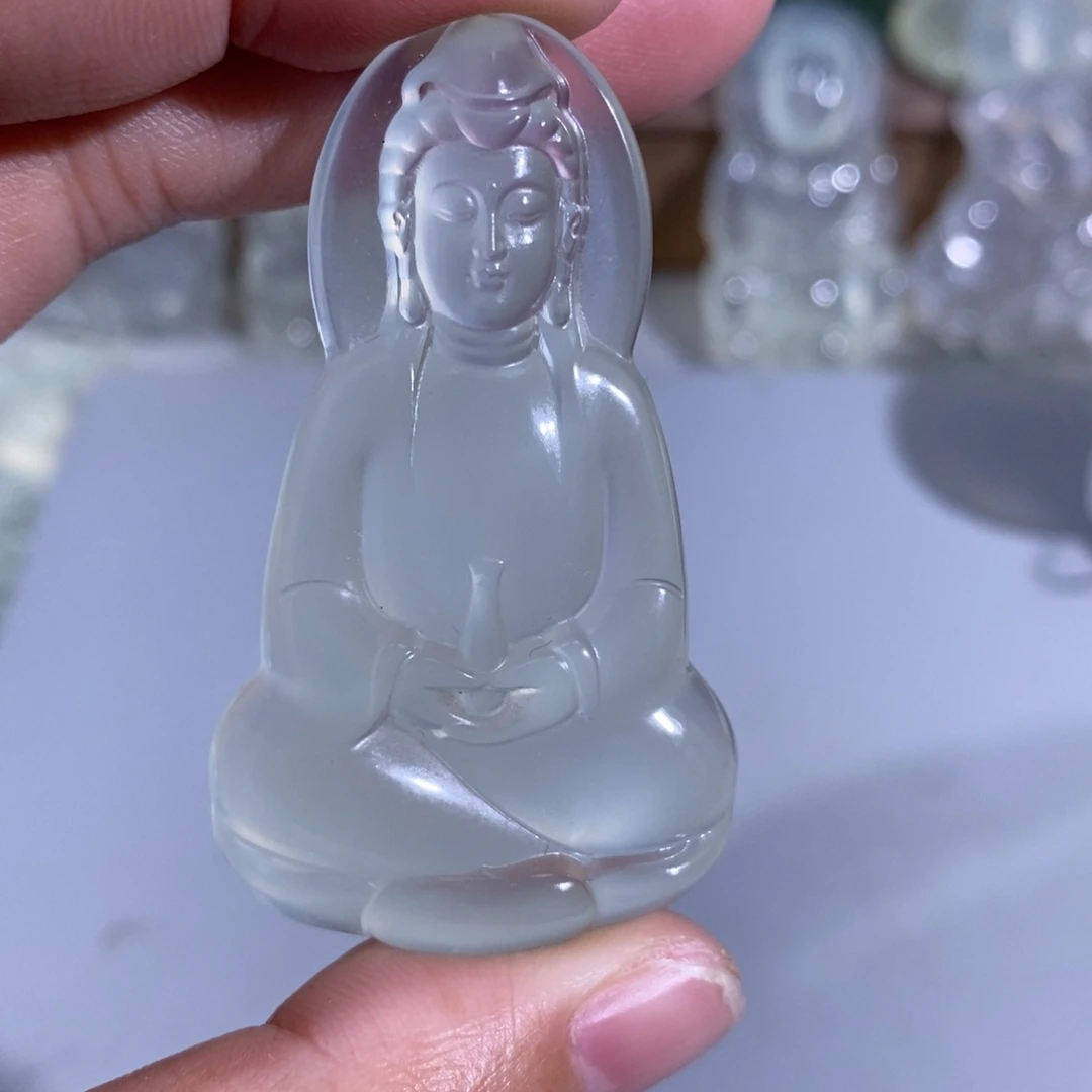 **** 未镶嵌岫玉颈饰吊坠