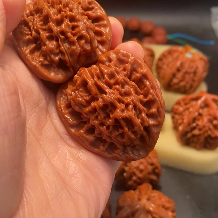 石***开文玩核桃吊坠工艺核桃