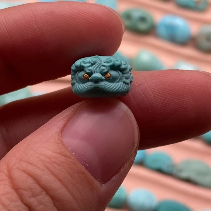 绿松石未镶嵌挂件