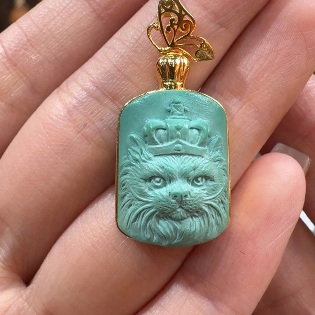 18K金镶嵌绿松石吊坠(不含链)猫咪