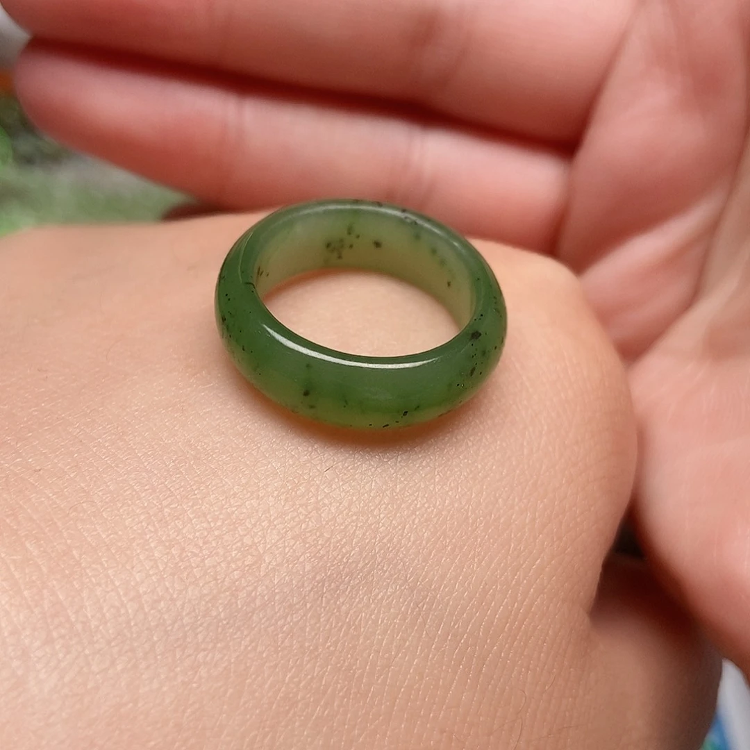 和田玉（碧玉）戒指未镶嵌诶****！