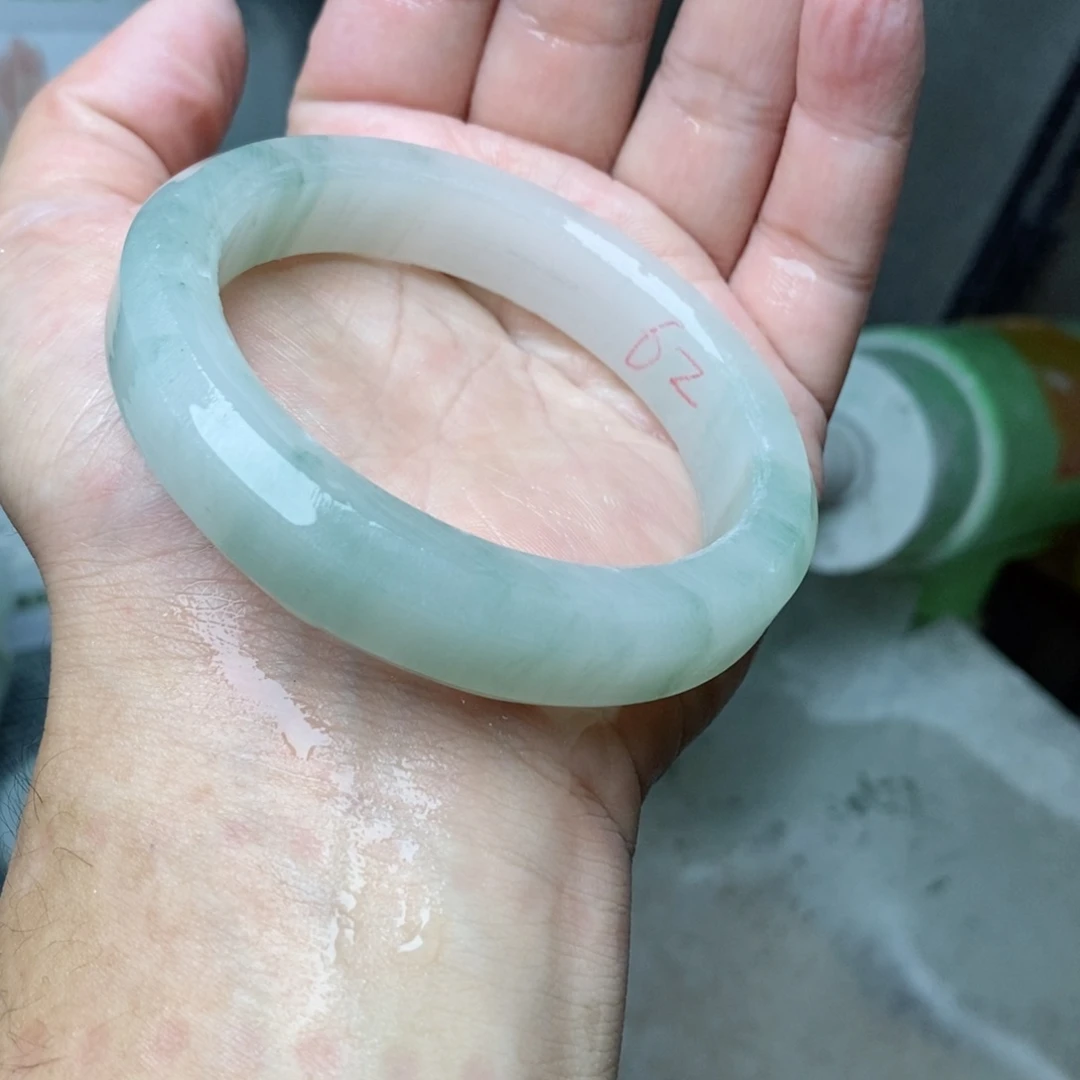@***@石英质玉手镯未镶嵌定制