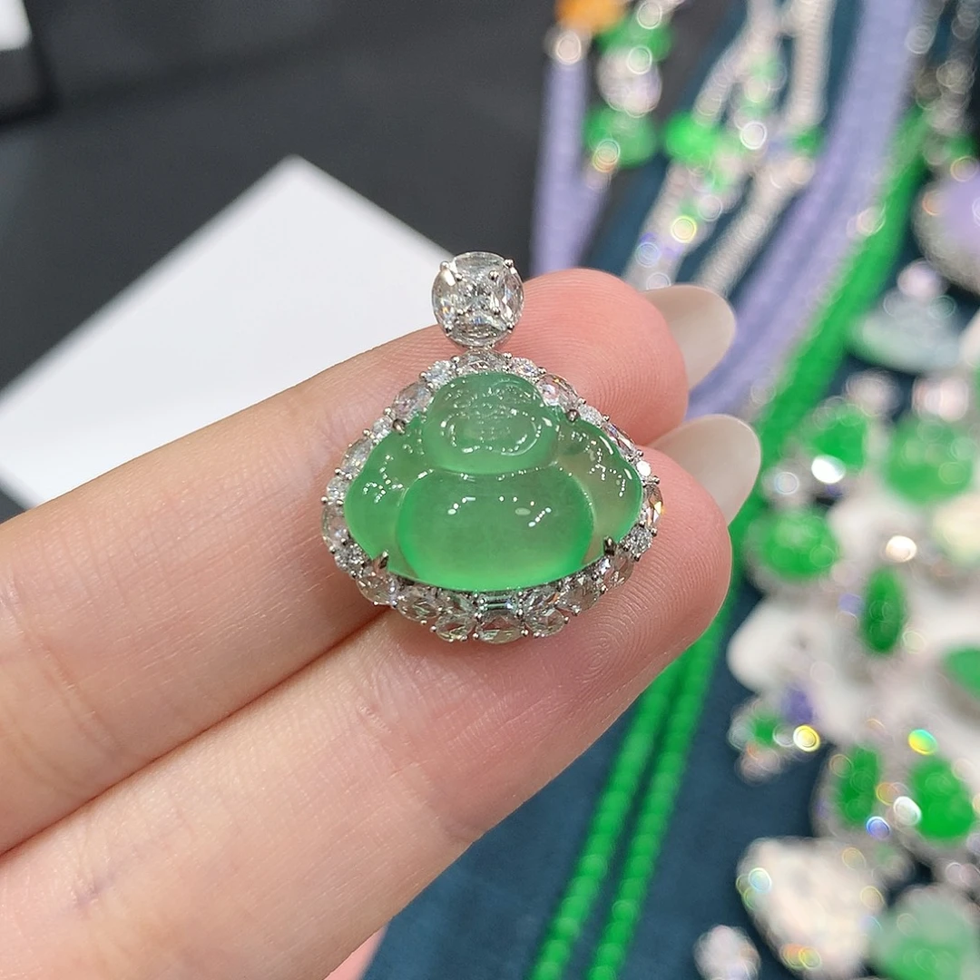 翡翠18K金镶嵌颈饰木那高冰薄荷绿佛公 48小时鉴赏期
