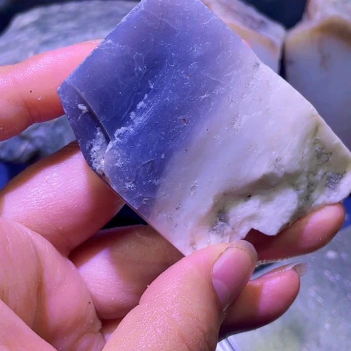 和田玉未镶嵌珠宝半成品