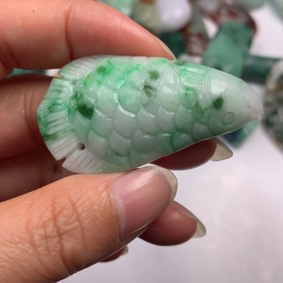 定制翡翠未镶嵌翡翠