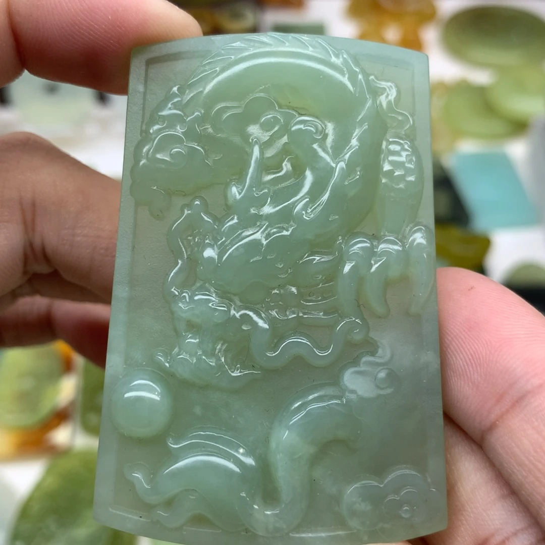 岫玉未镶嵌吊坠(不含链)