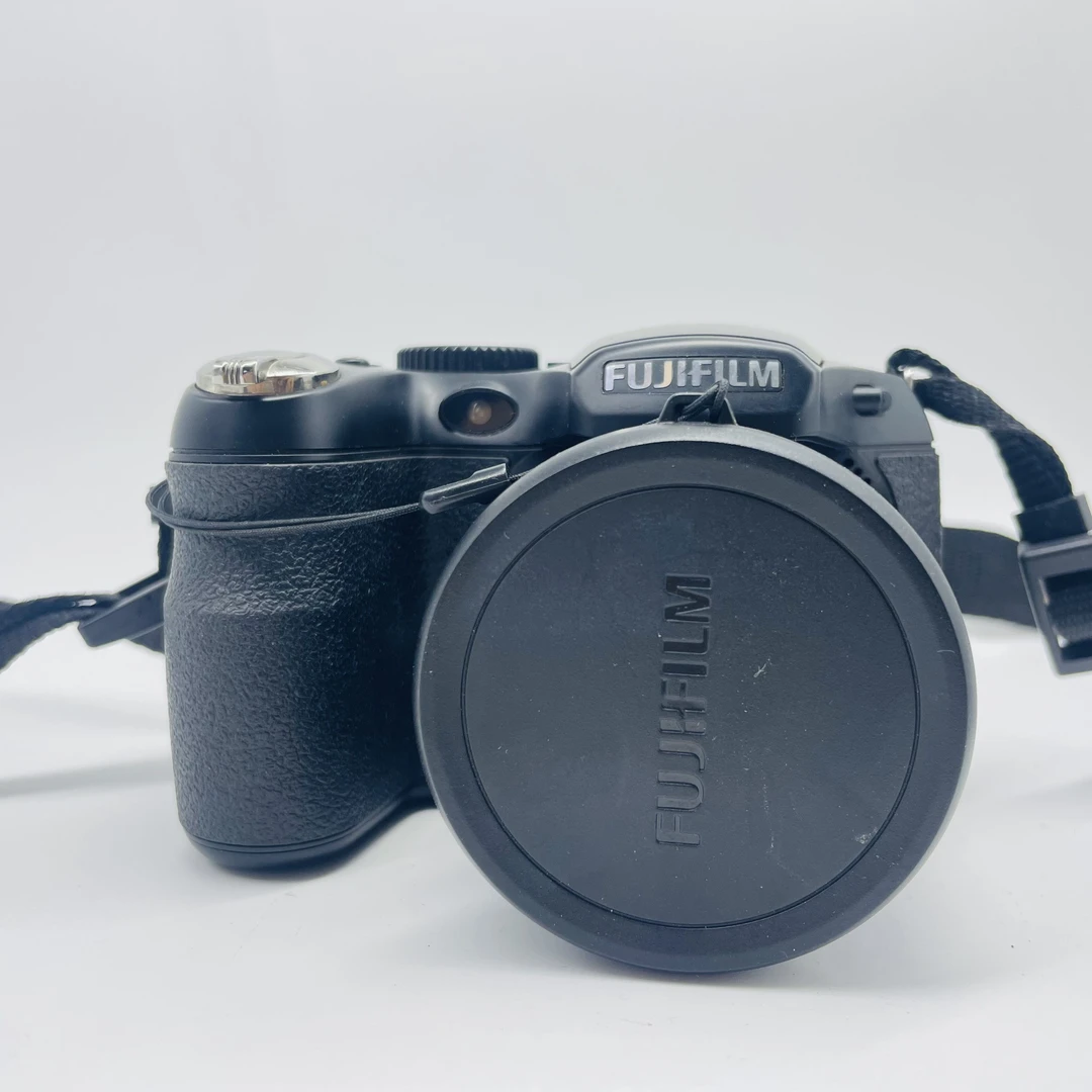 95新 Fujifilm/富士 S29951400万像素 18倍光学变焦（no退no换）