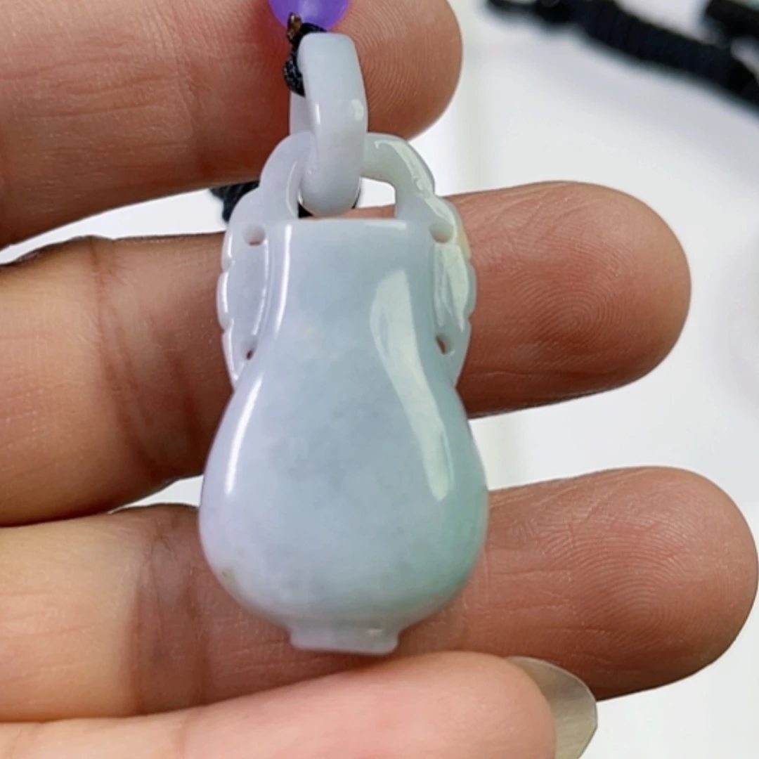 【闪购商品】翡翠吊坠(不含链)未镶嵌天然翡翠吊坠