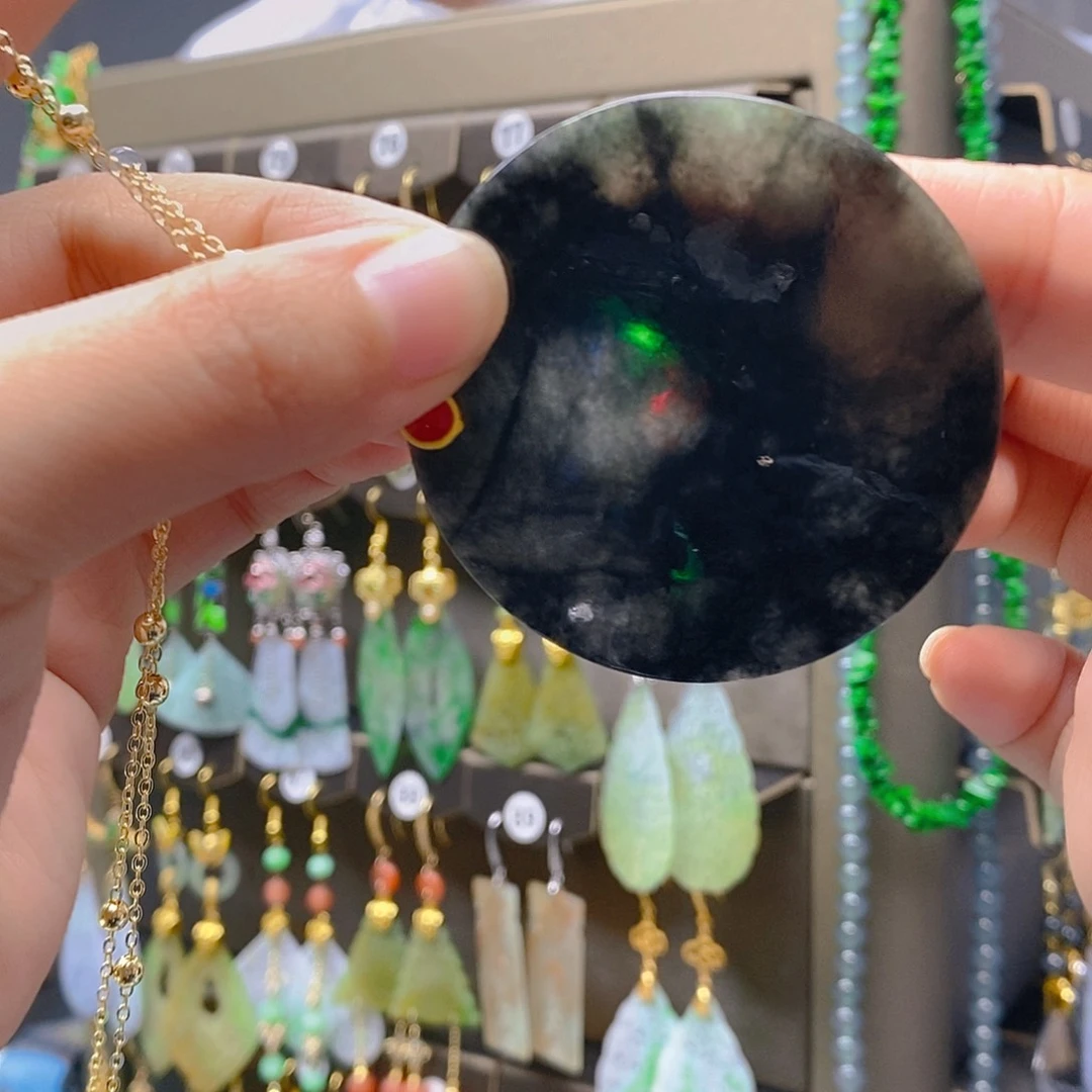 颈饰未镶嵌翡翠翡翠