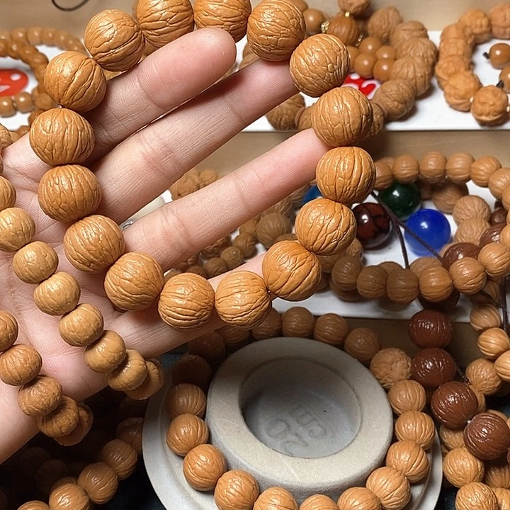 猴头核桃吊坠0****铭盆1.79