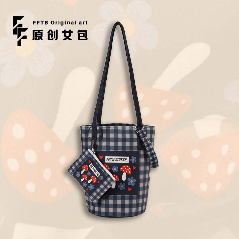 FFTB原创2025新款可爱小蘑菇格子花帆布包休闲通勤单肩斜挎水桶包