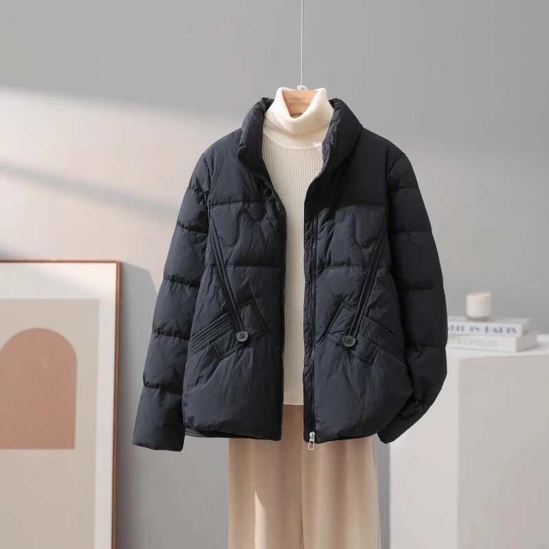 2025白鸭绒羽绒服女短款冬季新款时尚气质小个子显瘦保暖外套2311