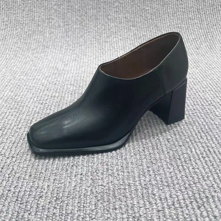 2025秋新款牛皮方头英伦风粗跟深口单鞋女及踝高跟鞋6423