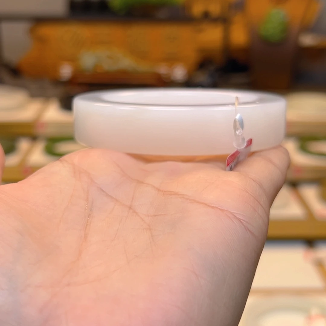 和田玉手镯未镶嵌13