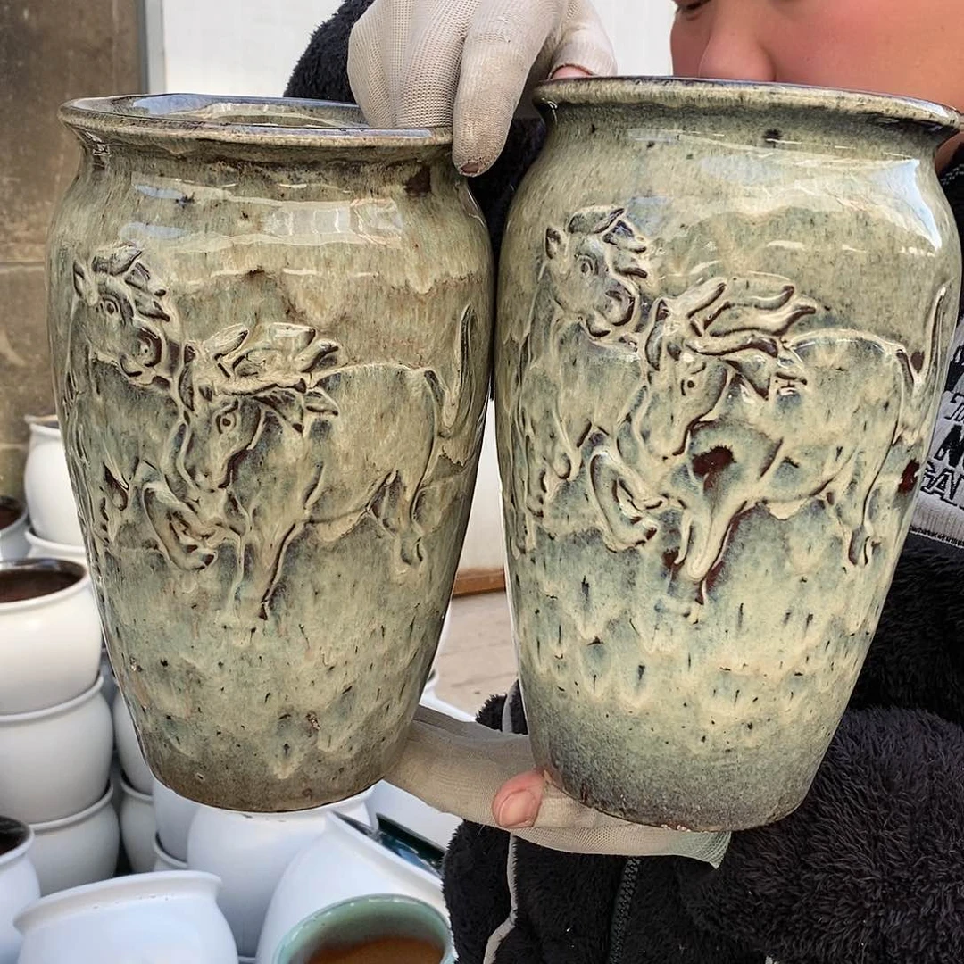 紫砂花盆口15高25暇疵俩个