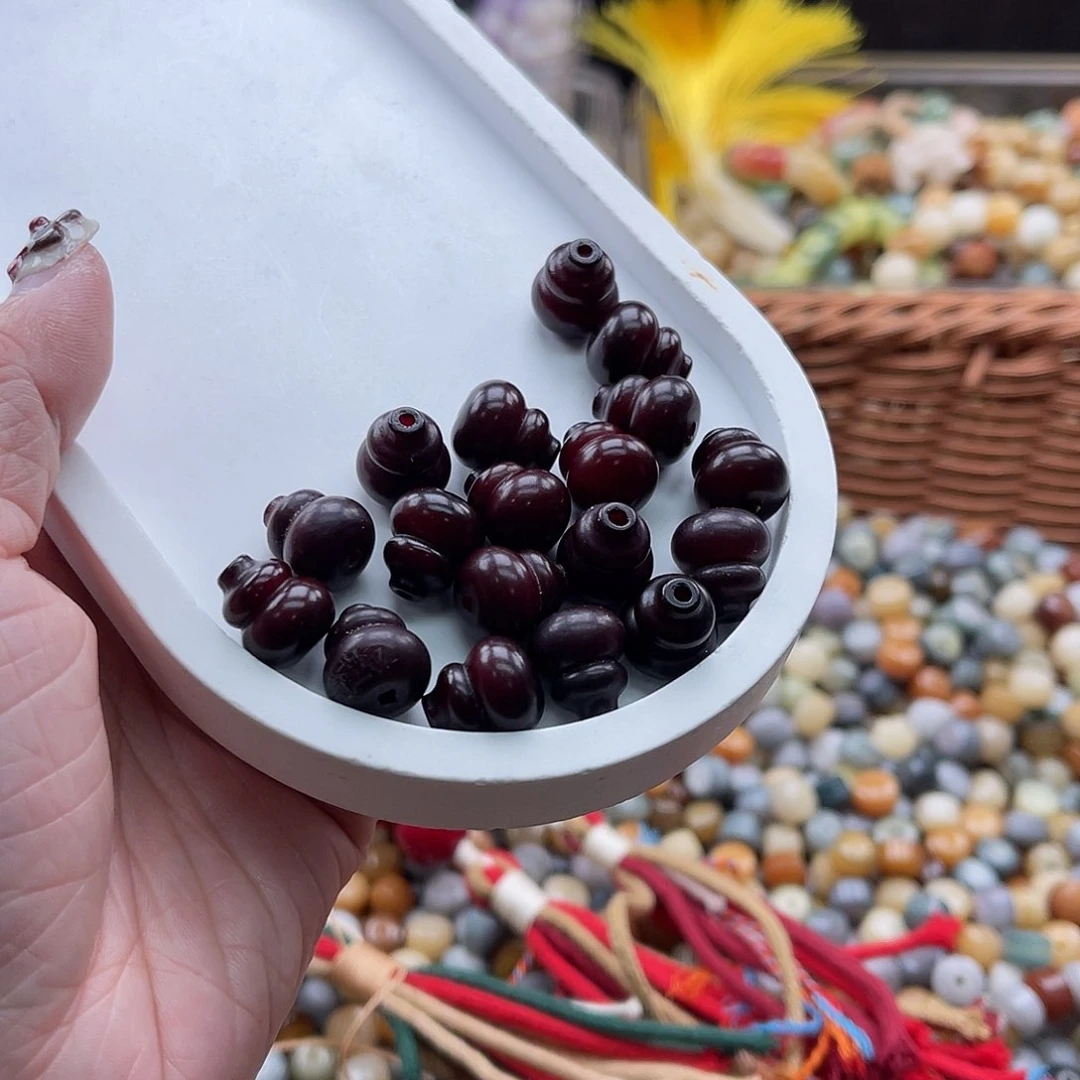 白玉菩提吊坠Z/12mm/5+5颗微瑕