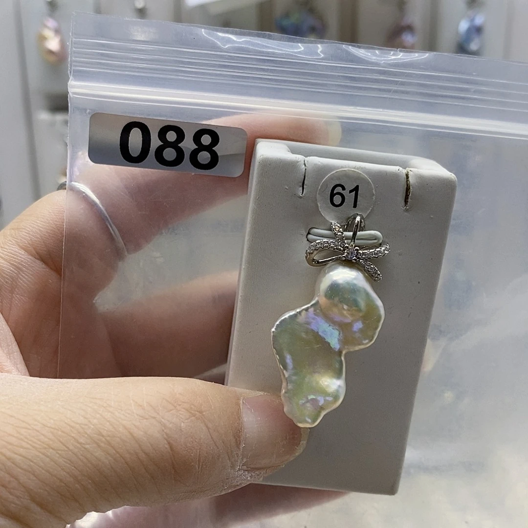 颈饰合金淡水珍珠