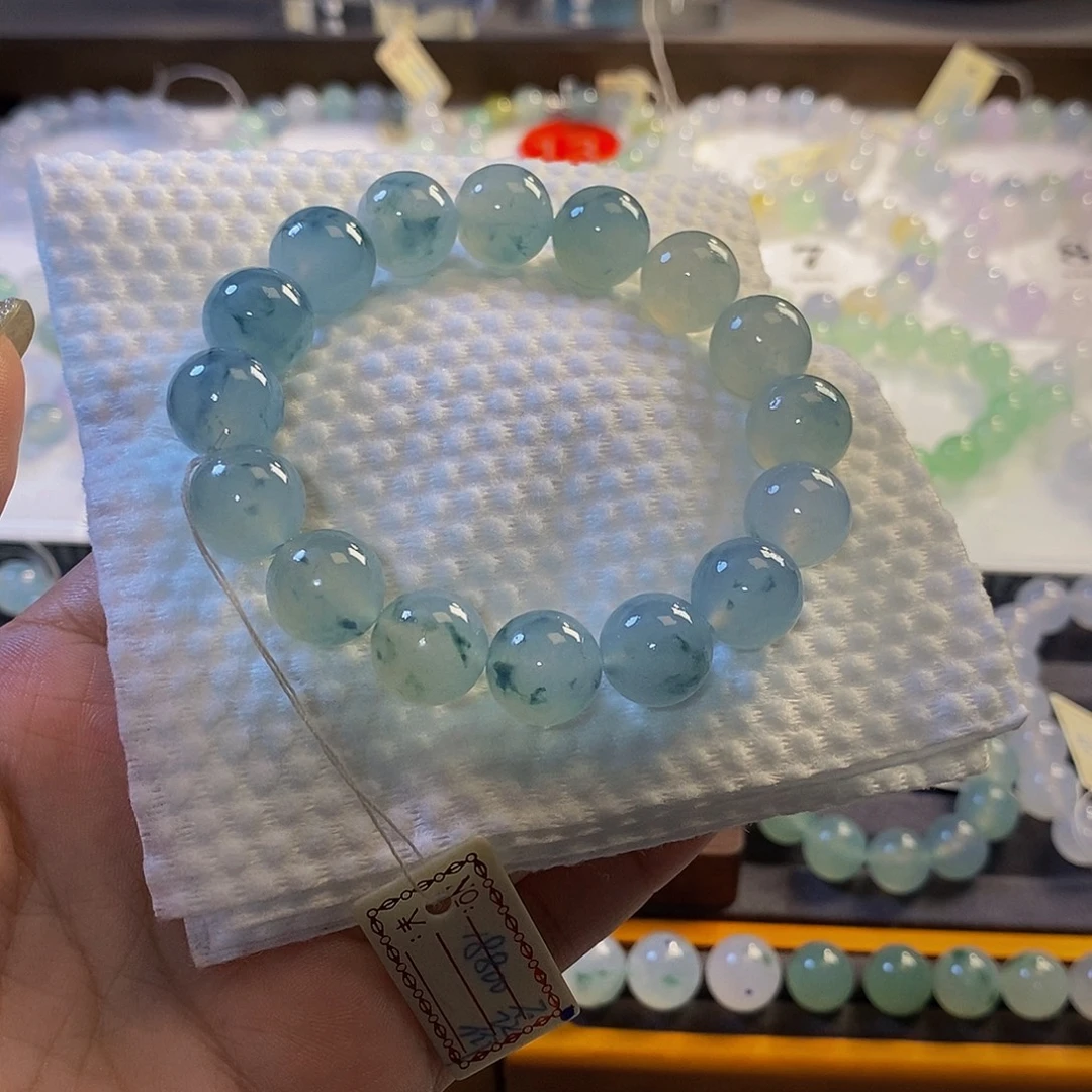 定制翡翠未镶嵌翡翠.