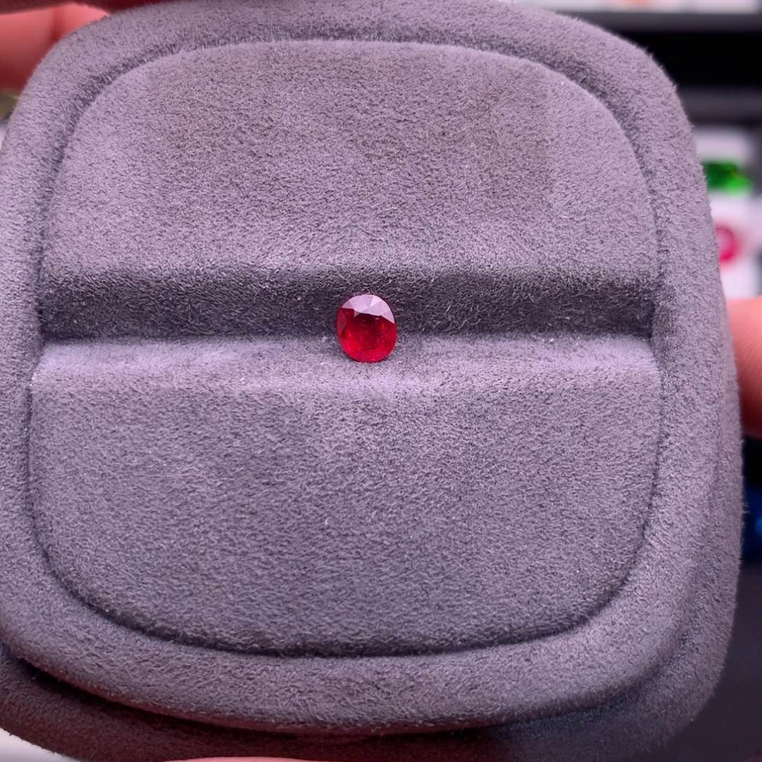 裸石未镶嵌红宝石0.55ct