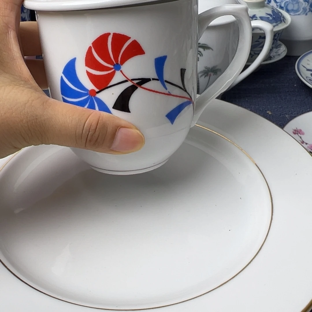 怀***河景德镇陶瓷艺术品