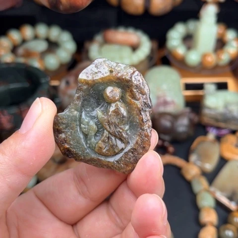 手链未镶嵌岫岩河磨玉（透闪石质玉）