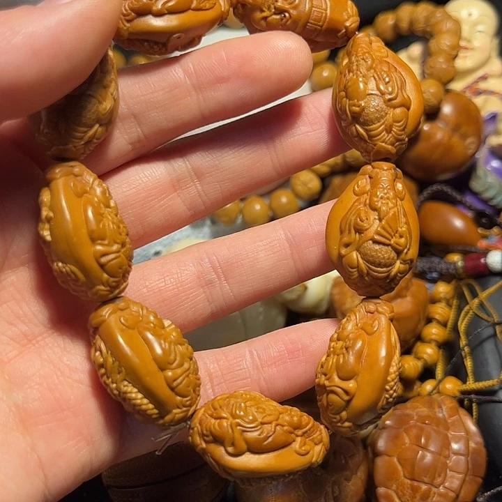 橄榄核手串/手链九龙财神