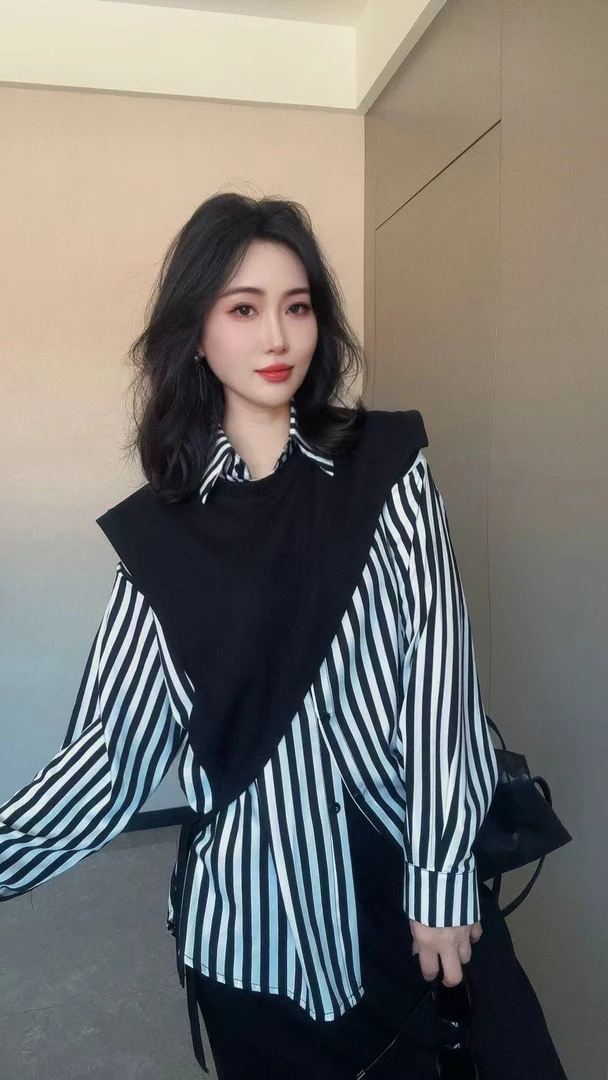 2025秋新款时尚气质名媛风显瘦宽松胖mm条纹假两件上衣+半裙6527
