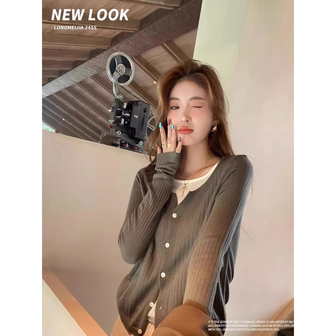 2025早秋新款假两件针织上衣女外搭杏色薄款毛衣高级感长袖打底衫