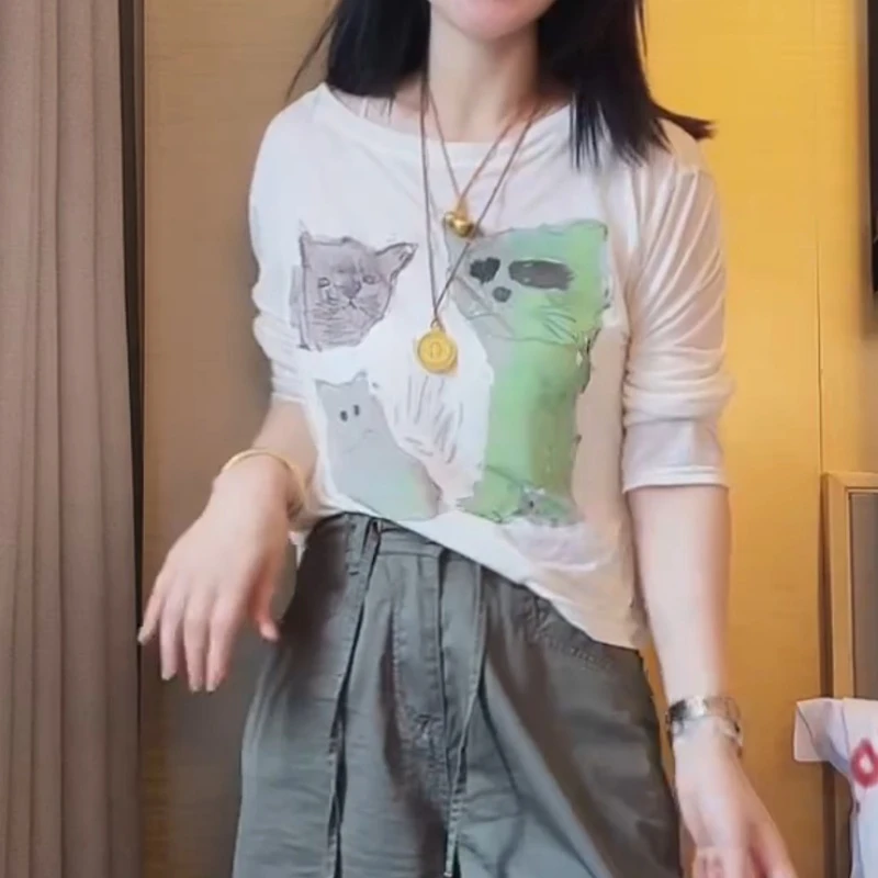 2025春夏新款三只涂鸦猫咪圆领百搭上LK2503398-1