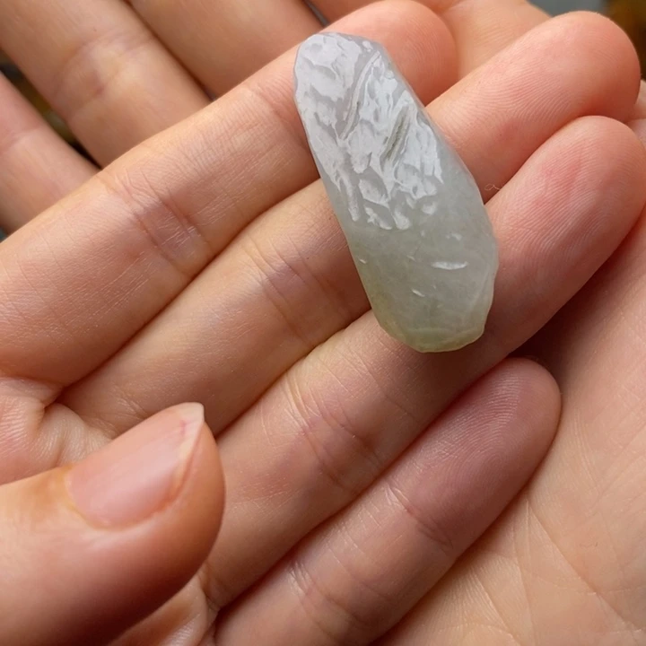 人***戏翡翠未镶嵌颈饰天然