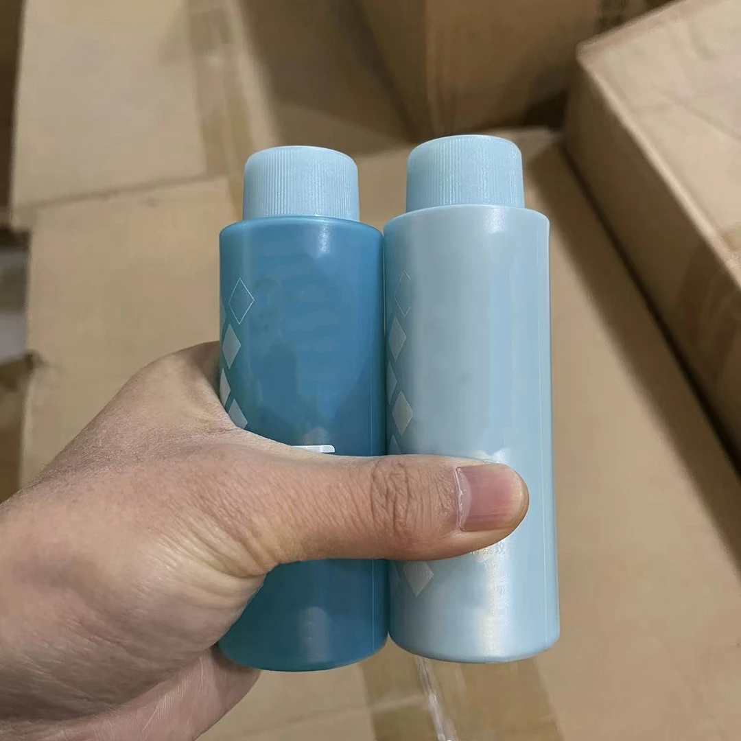 三瓶浴沐露和三瓶沐浴啫喱！海盐弹润紧致沐浴露 90ml 保质期25年6