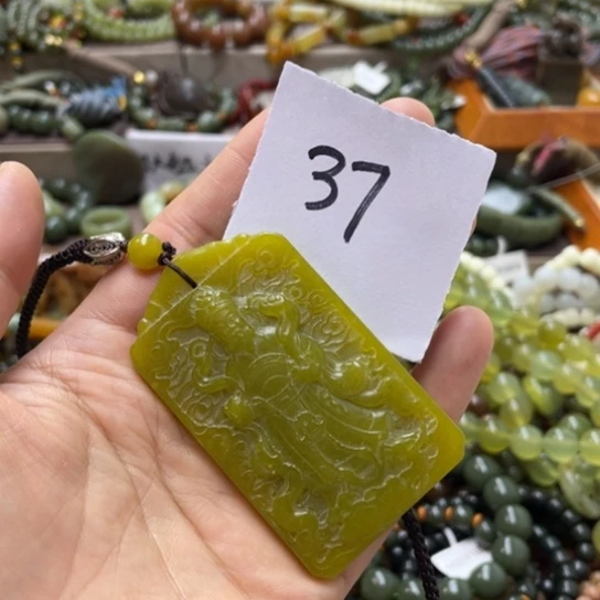 未镶嵌蛇纹石玉手链