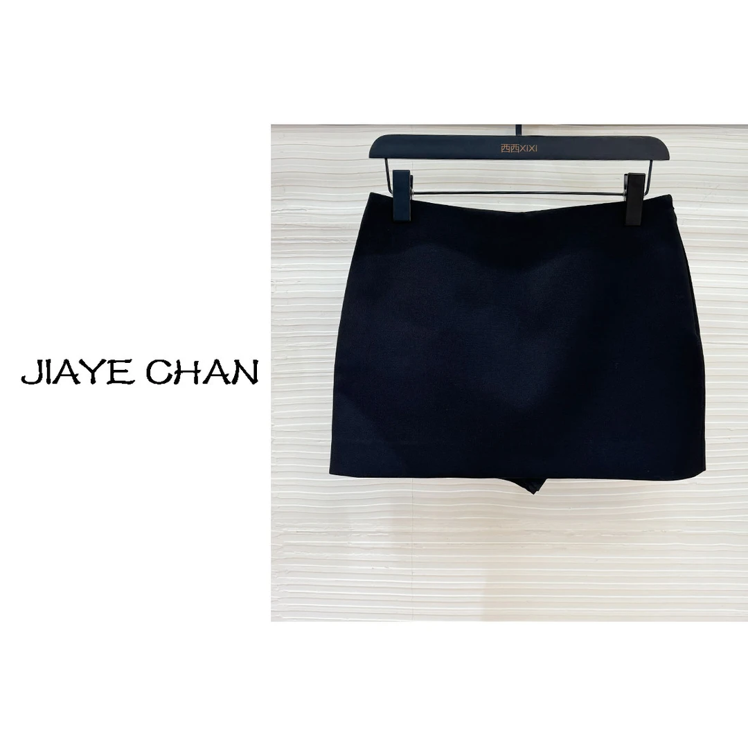 【D•er】显瘦百搭防走光包臀a字半身裙