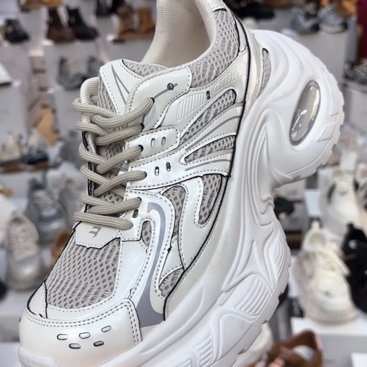 701-56香槟金38码老爹鞋