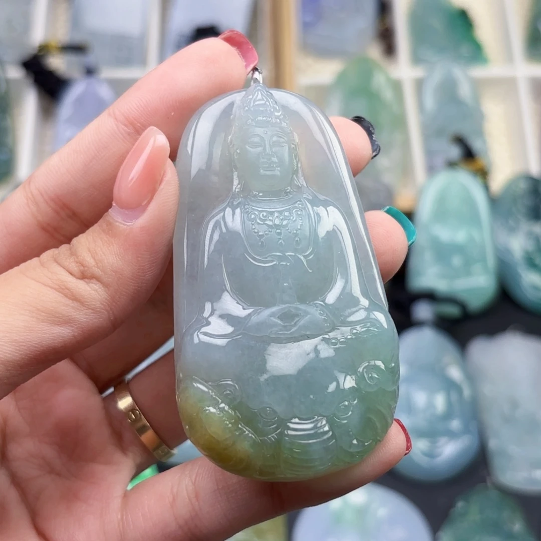 一***马颈饰未镶嵌翡翠普贤