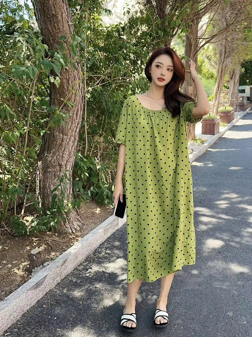 绿色波点夏季短袖连衣裙棉绸薄款女宽松外穿休闲时尚