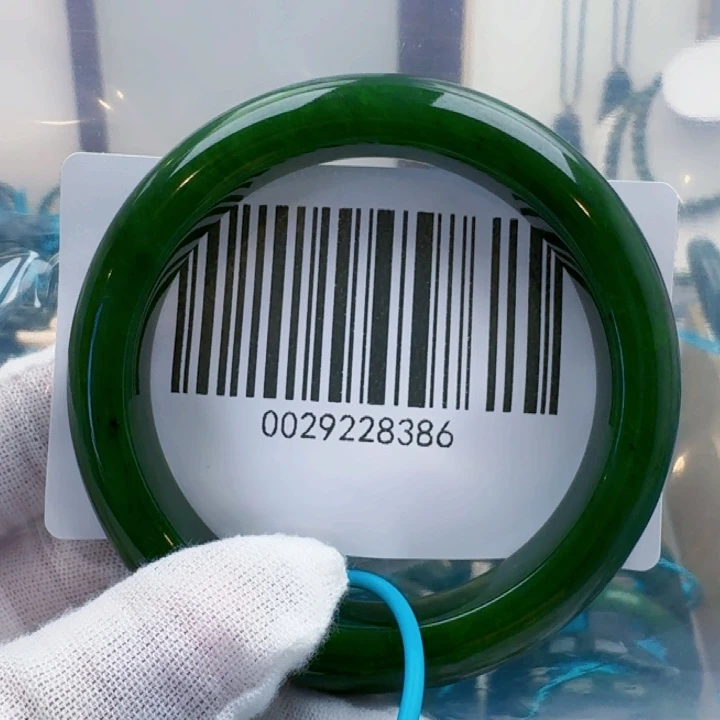 和田玉手镯未镶嵌包容5657