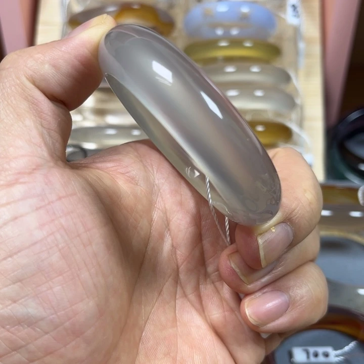 玛瑙/玉髓未镶嵌手镯53