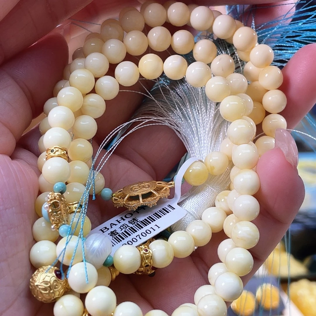未镶嵌琥珀裸石琥珀h69