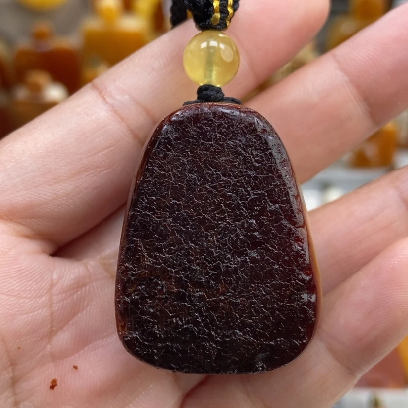 【闪购商品】琥珀颈饰未镶嵌