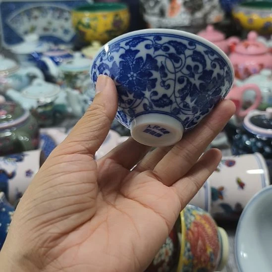 摆件瓷哈哈哈哈哈哈哈哈哈