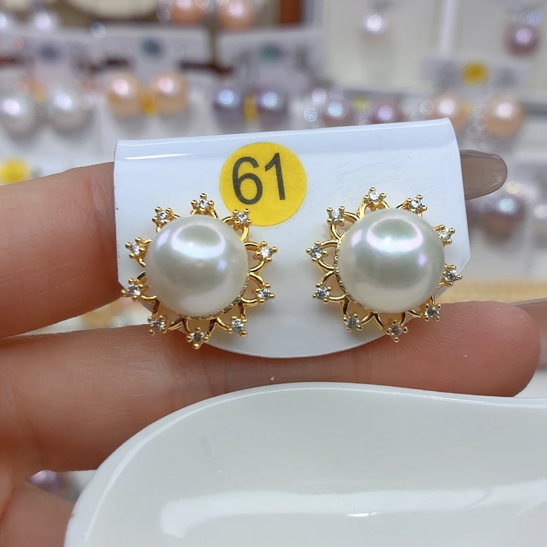 淡水珍珠耳饰未镶嵌