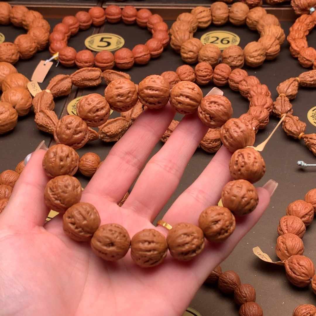 蕲***好手串文玩核桃肉筋八棱