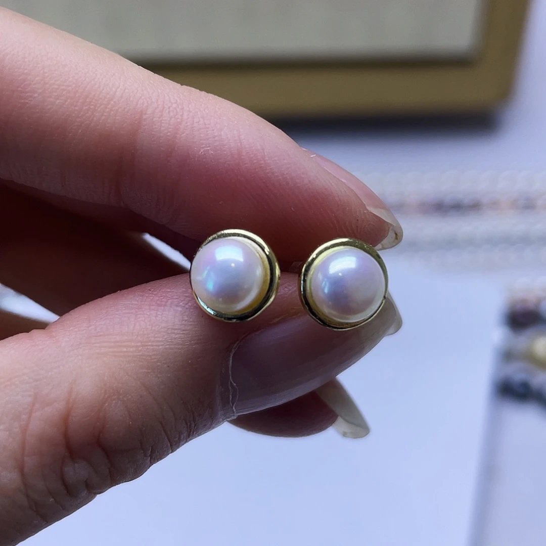 未镶嵌淡水珍珠耳饰